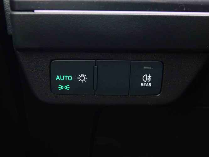 AUDI_AUDI_Q4 E_TRON_2652905_22.jpg