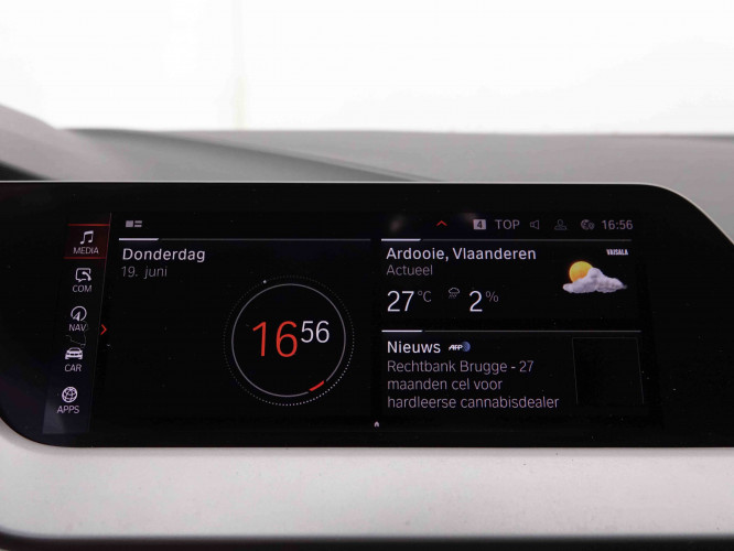 BMW_BMW_1_2548750_13.jpg