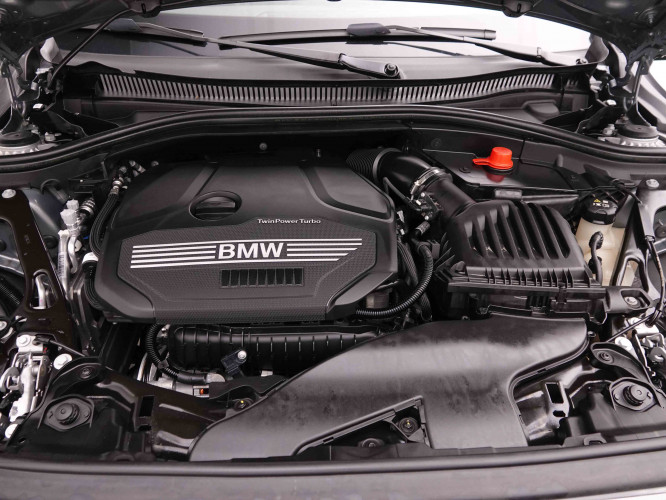 BMW_BMW_1_2548750_23.jpg