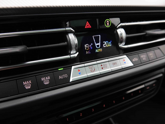 BMW_BMW_1_2549442_16.jpg