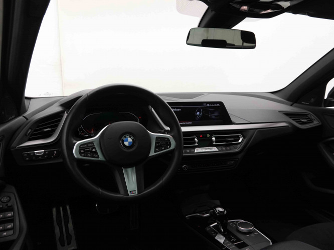 BMW_BMW_1_2549442_7.jpg