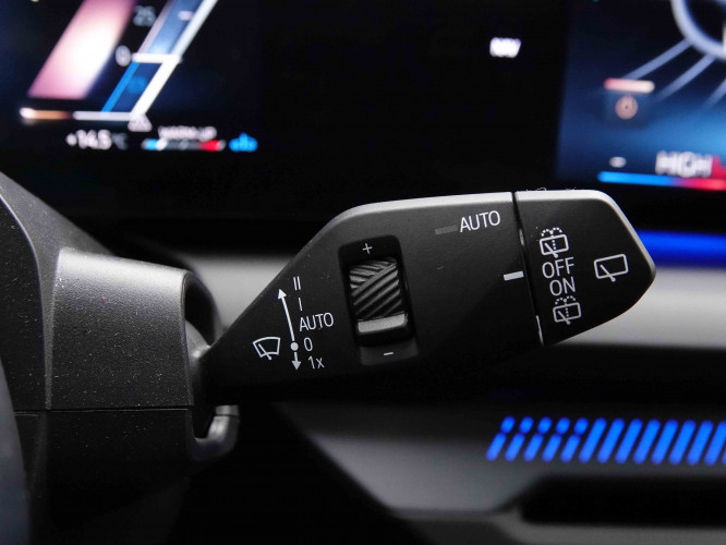 BMW_BMW_1_2652926_71.jpg BMW_BMW_1_2652926_71.jpg