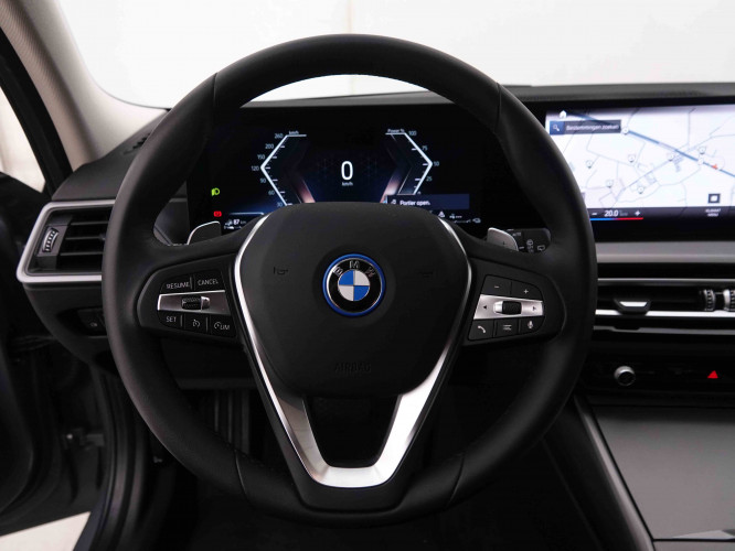 BMW_BMW_3_2548176_11.jpg