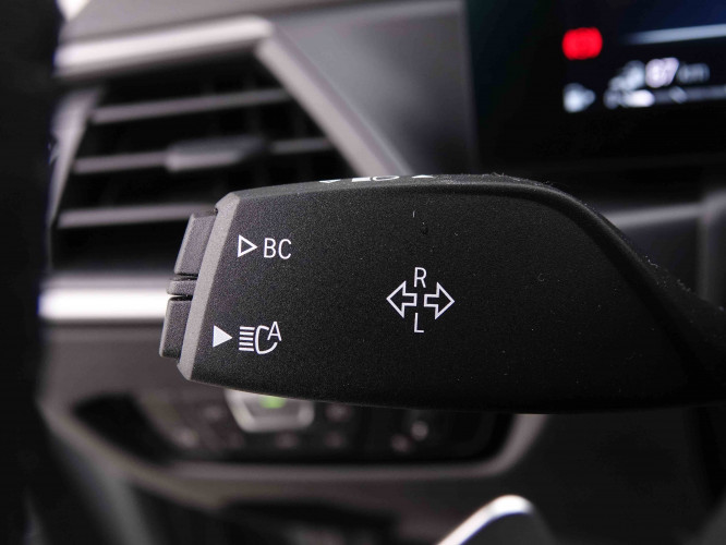 BMW_BMW_3_2548176_22.jpg