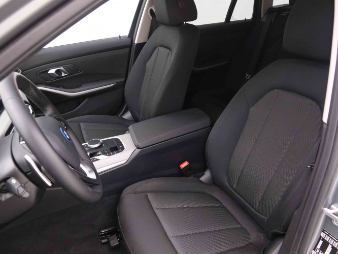 BMW_BMW_3_2548176_8.jpg