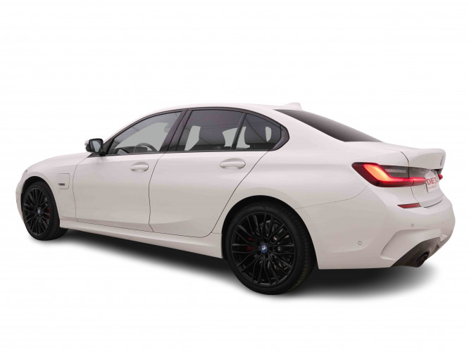 BMW_BMW_3_2548629_2.jpg