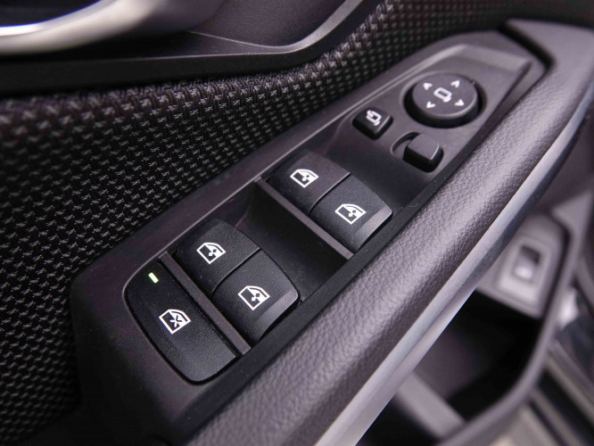 BMW_BMW_3_2549297_24.jpg