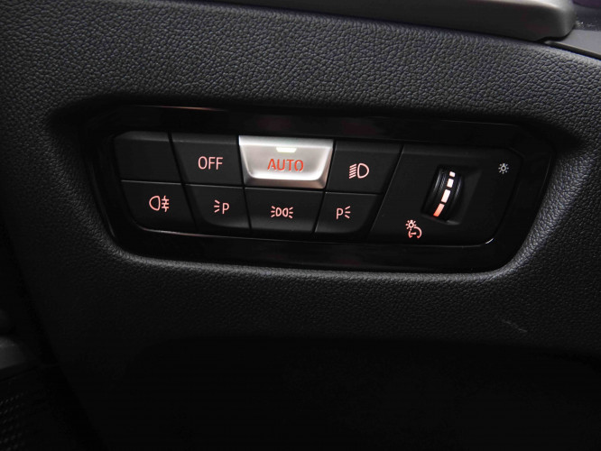 BMW_BMW_3_2549453_11.jpg