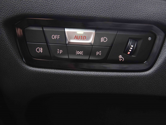 BMW_BMW_3_2549626_10.jpg