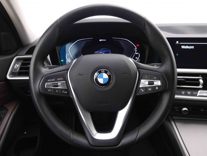 BMW_BMW_3_2550473_8.jpg BMW_BMW_3_2550473_8.jpg