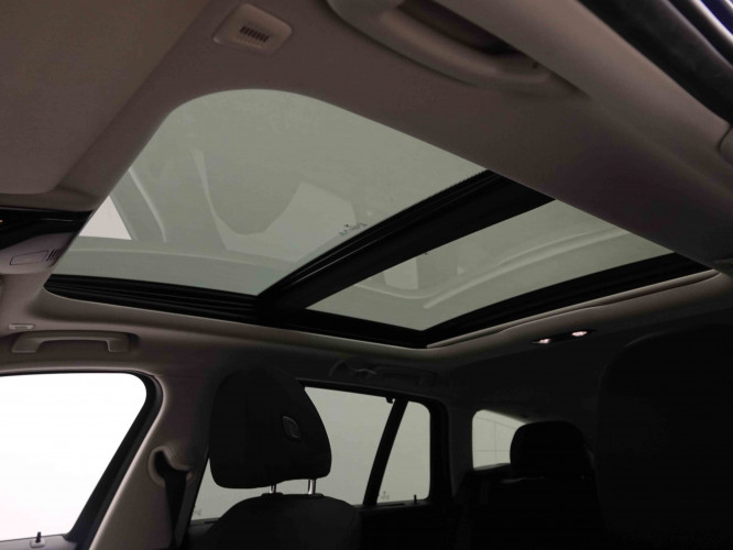 BMW_BMW_3_2550763_18.jpg BMW_BMW_3_2550763_18.jpg