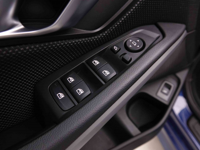 BMW_BMW_3_2550763_19.jpg BMW_BMW_3_2550763_19.jpg