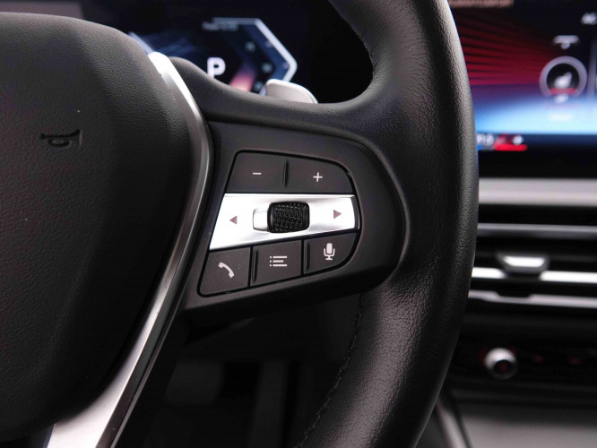 BMW_BMW_3_2550829_21.jpg BMW_BMW_3_2550829_21.jpg