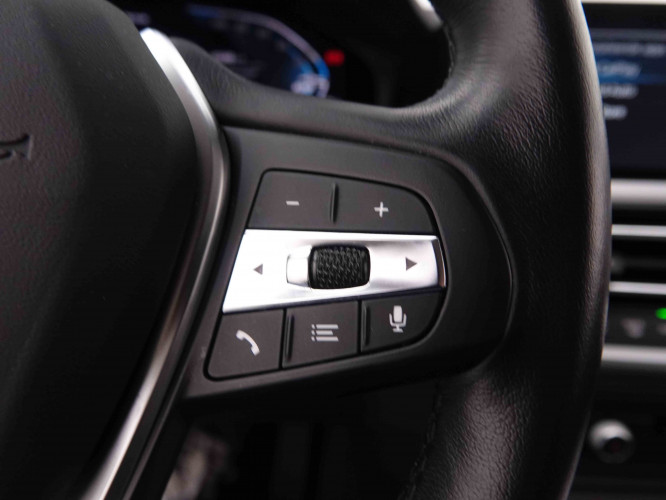 BMW_BMW_3_2550882_21.jpg BMW_BMW_3_2550882_21.jpg