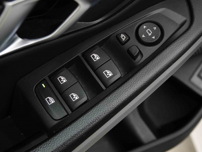 BMW_BMW_3_2653595_21.jpg