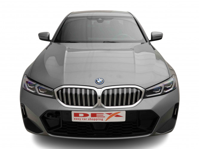 BMW_BMW_3_2654394_1.jpg