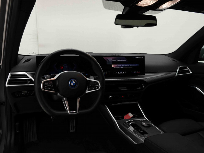 BMW_BMW_3_2654394_8.jpg