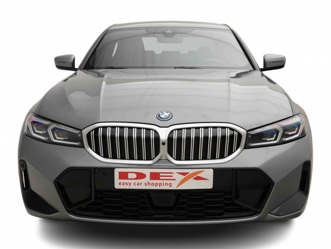 BMW_BMW_3_2654398_1.jpg