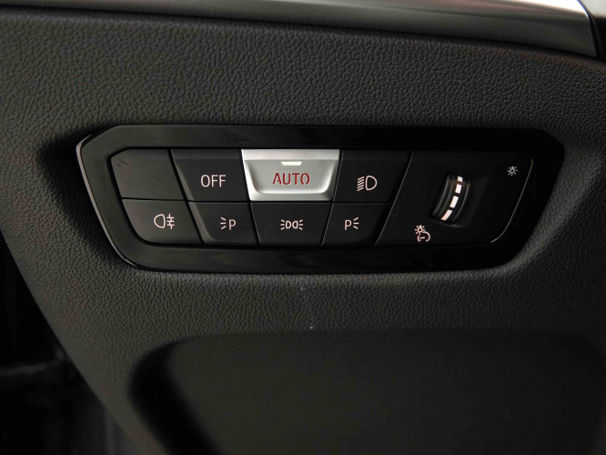 BMW_BMW_3_2654398_21.jpg