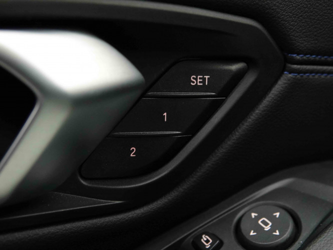 BMW_BMW_3_2654398_23.jpg