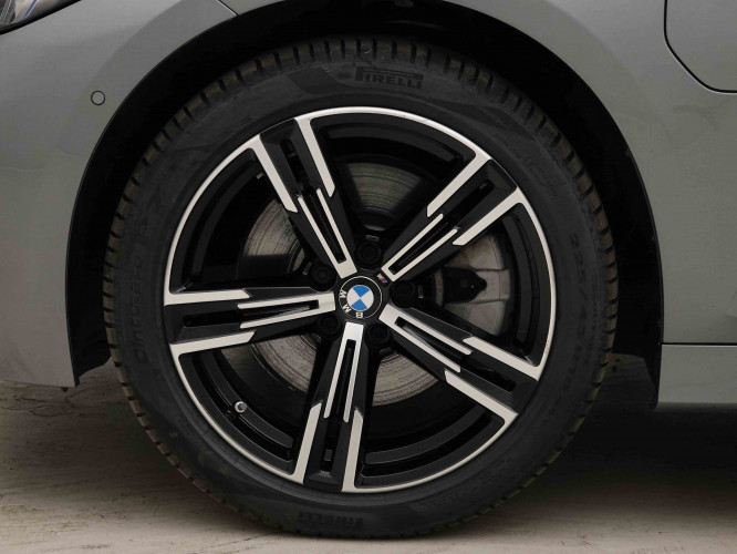 BMW_BMW_3_2654398_24.jpg