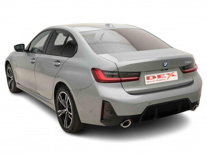 BMW_BMW_3_2654399_3.jpg