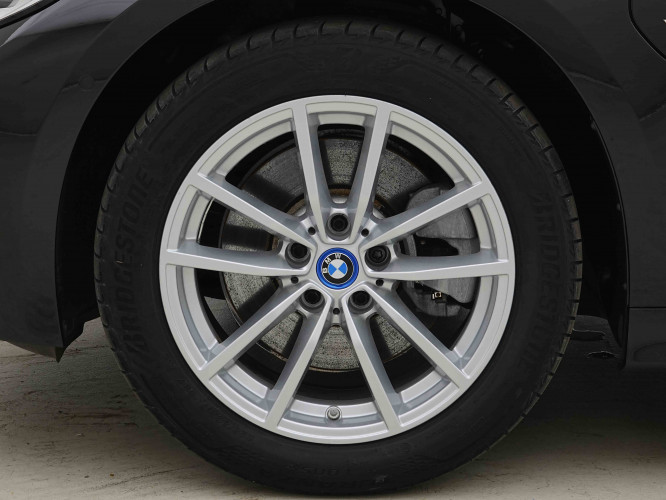 BMW_BMW_3_2654874_22.jpg