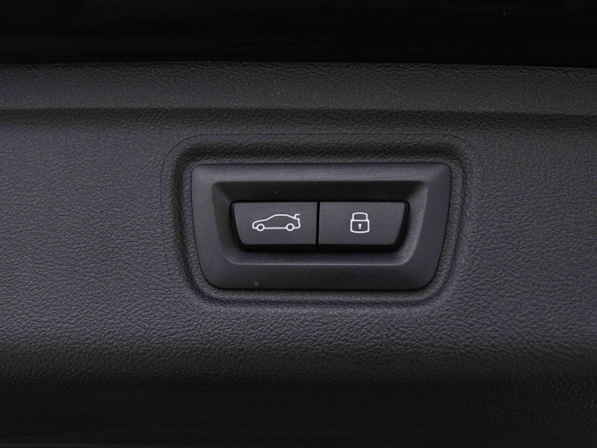 BMW_BMW_3_2655008_6.jpg