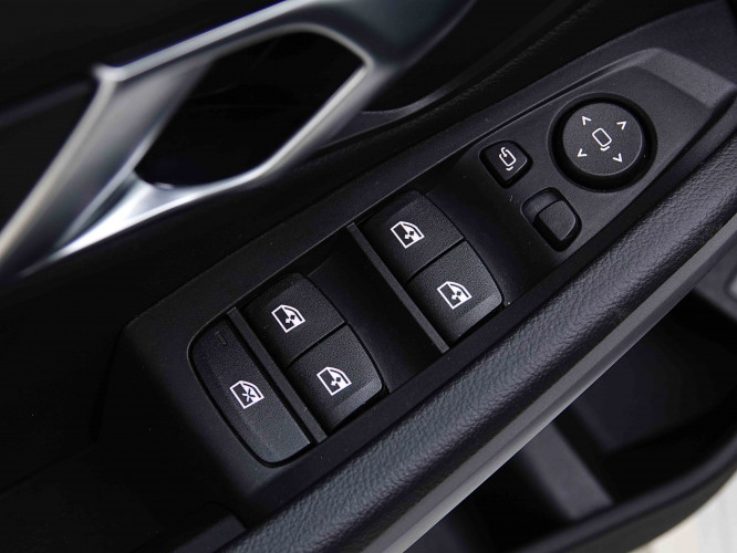 BMW_BMW_3_2655045_22.jpg