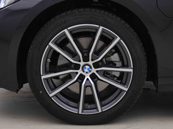 BMW_BMW_3_2655228_23.jpg