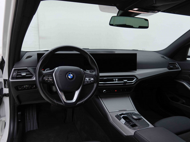 BMW_BMW_3_2655401_8.jpg