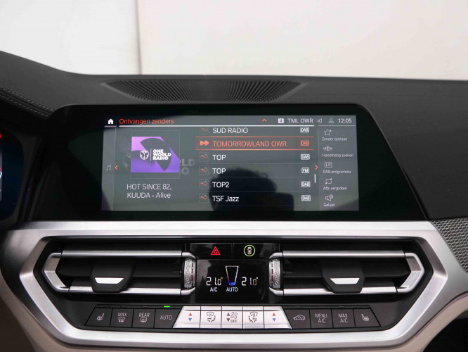 BMW_BMW_4_2550297_16.jpg BMW_BMW_4_2550297_16.jpg