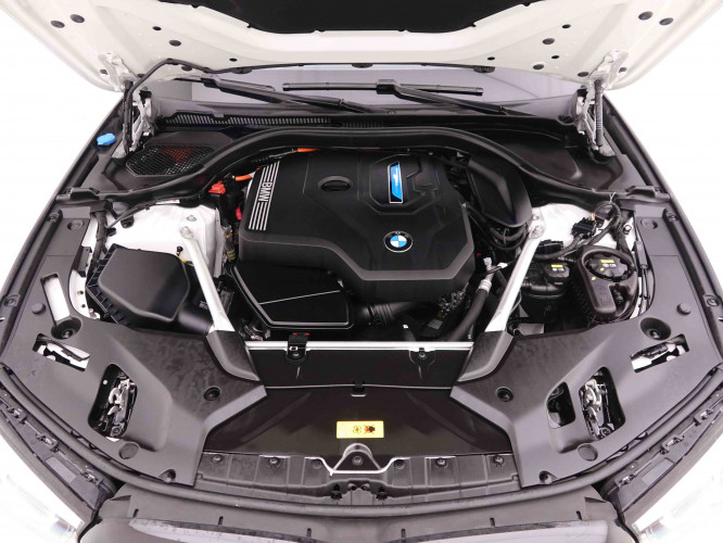 BMW_BMW_5_2548392_32.jpg