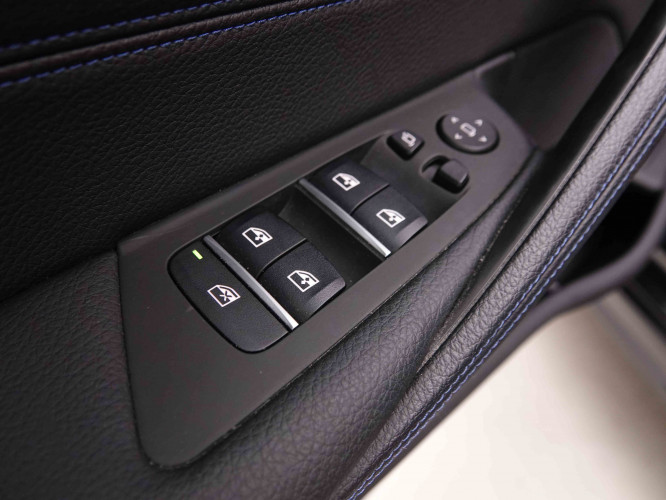 BMW_BMW_5_2550126_22.jpg