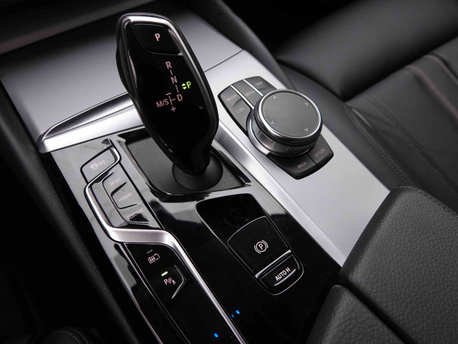 BMW_BMW_5_2550300_17.jpg BMW_BMW_5_2550300_17.jpg