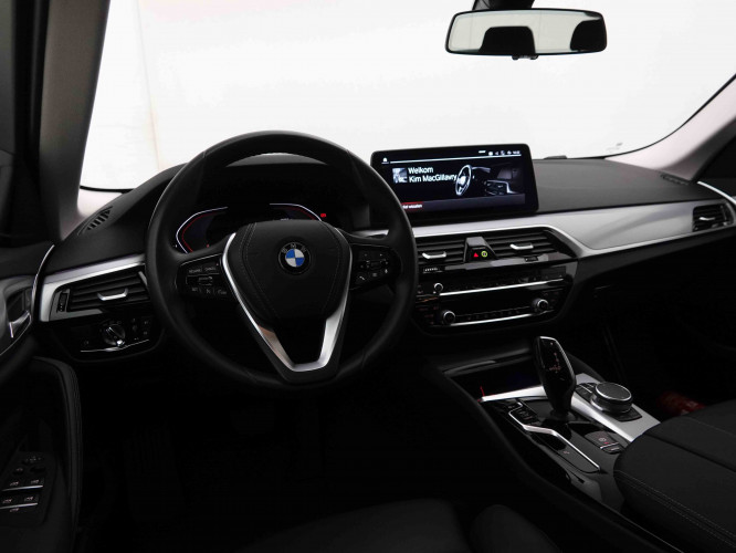 BMW_BMW_5_2550301_8.jpg BMW_BMW_5_2550301_8.jpg