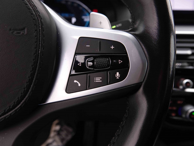 BMW_BMW_5_2550683_21.jpg BMW_BMW_5_2550683_21.jpg