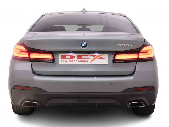 BMW_BMW_5_2550683_4.jpg BMW_BMW_5_2550683_4.jpg