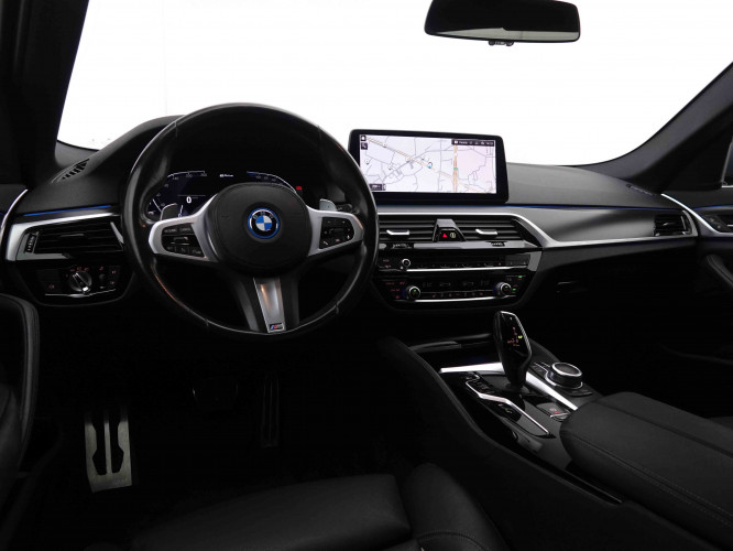 BMW_BMW_5_2550683_7.jpg BMW_BMW_5_2550683_7.jpg