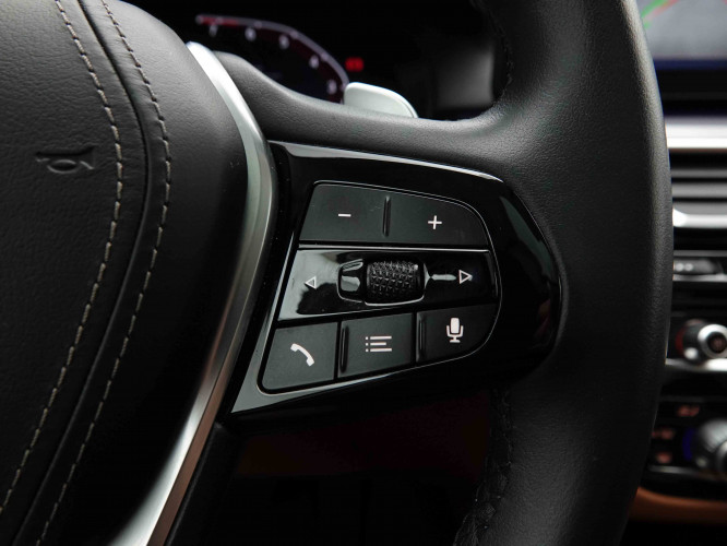 BMW_BMW_5_2654241_23.jpg