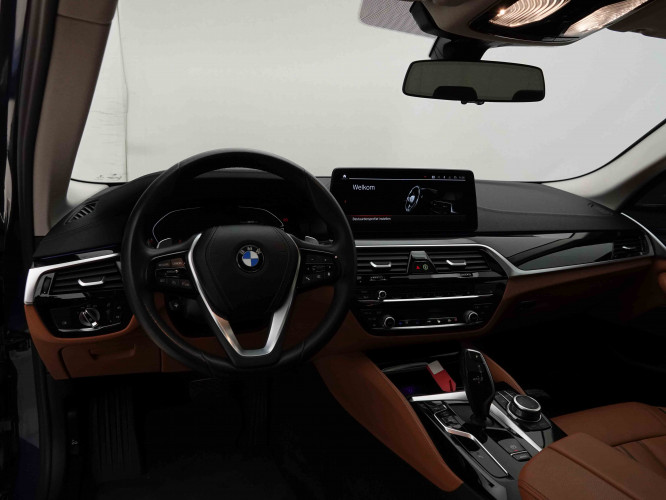 BMW_BMW_5_2654241_8.jpg