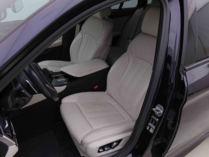 BMW_BMW_5_2655408_7.jpg