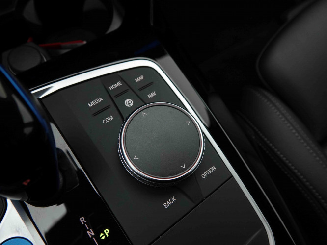BMW_BMW_IX3_2654025_16.jpg