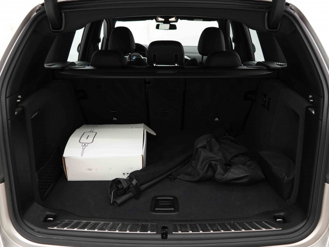 BMW_BMW_IX3_2654025_5.jpg