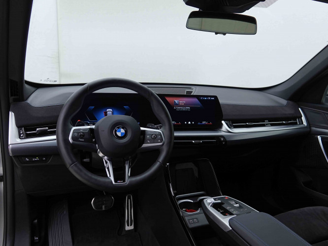 BMW_BMW_X1_2655587_8.jpg