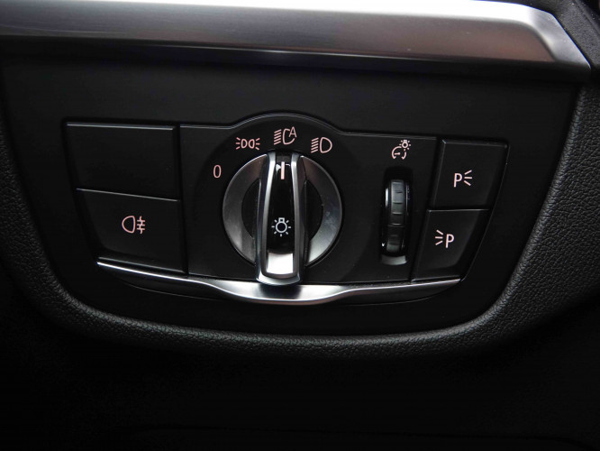 BMW_BMW_X3_2549661_10.jpg