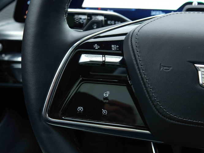 CADILLAC_CADILLAC_LYRIQ_2655449_20.jpg