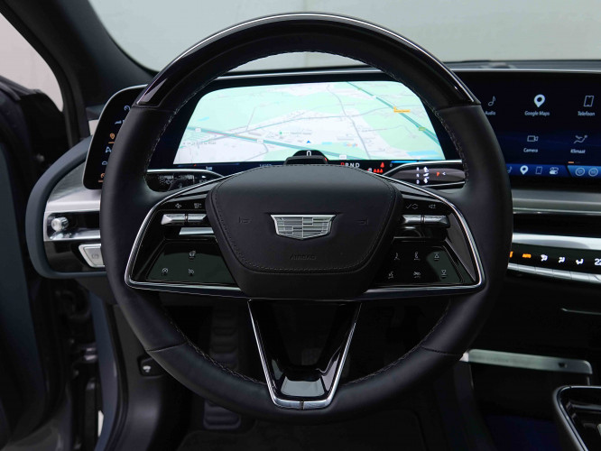 CADILLAC_CADILLAC_LYRIQ_2655449_9.jpg