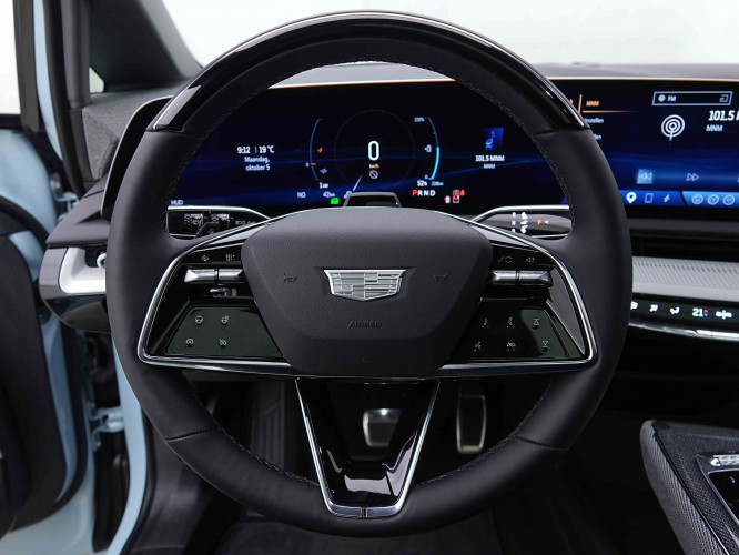 CADILLAC_CADILLAC_OPTIQ_2655454_9.jpg
