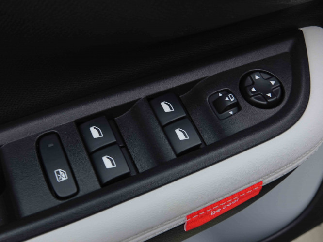 CITROEN_CITROEN_C3AIRCROSS_2654920_19.jpg